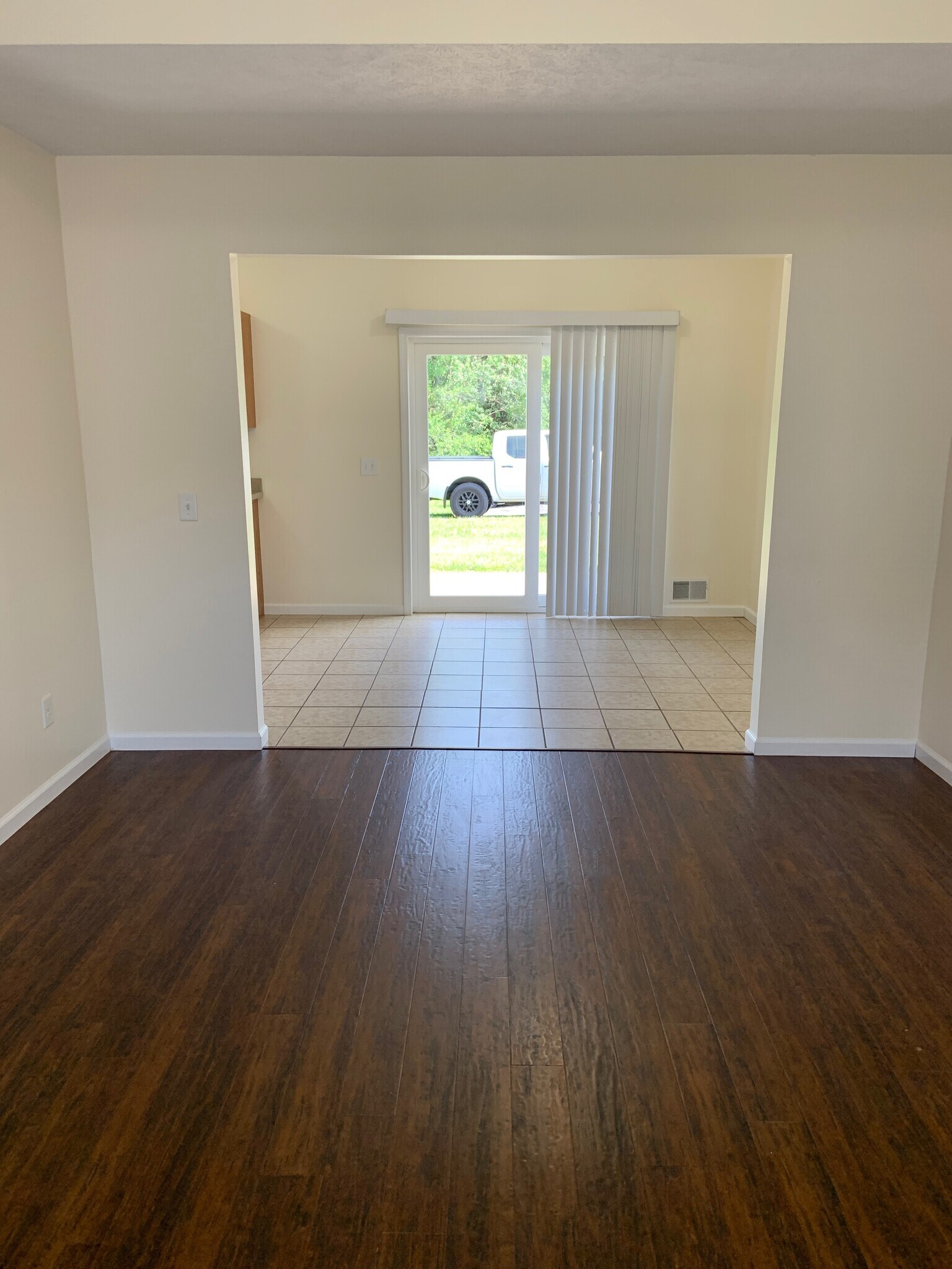 Building Photo - 204 Betsinger Rd