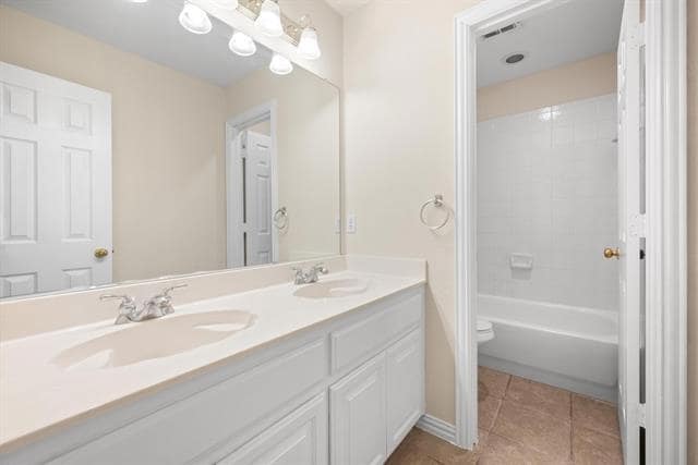 Building Photo - 4136 Greenfield Dr