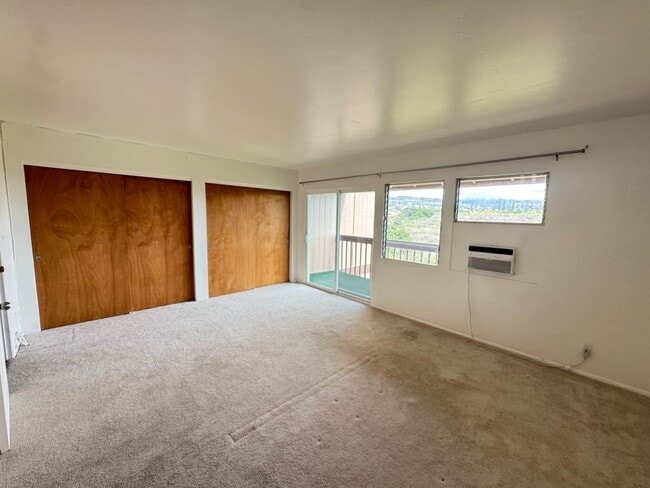 Building Photo - For rent: 98-1433 Kaahumanu St. #F, Aiea, ...