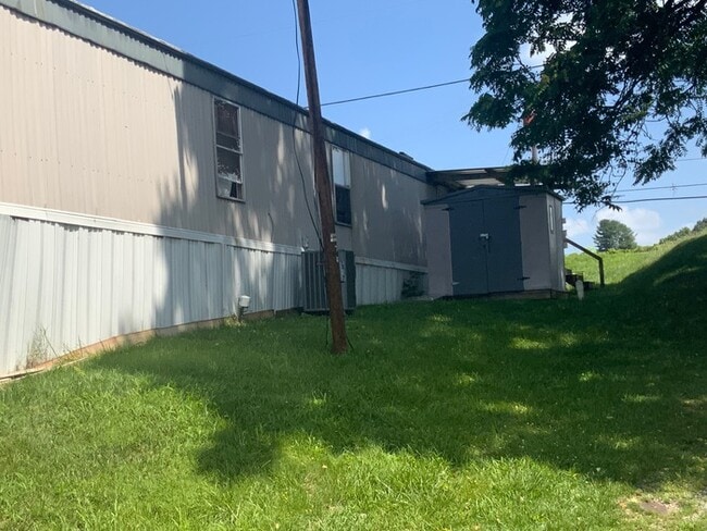 Building Photo - 101 Felix Dr
