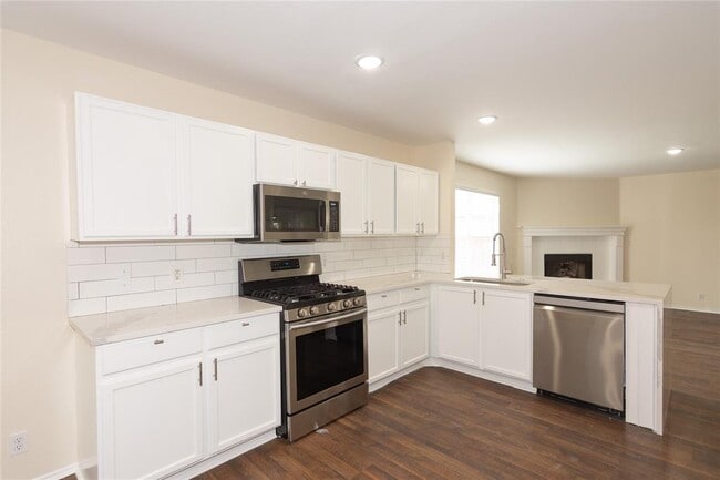 Building Photo - 1711 Lloydminister Way