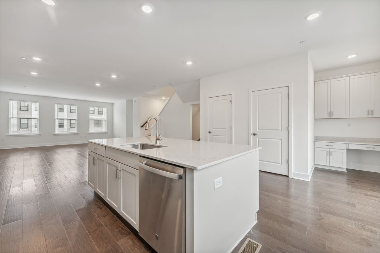 Building Photo - 46 Mariveles Way