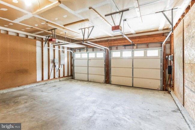 Building Photo - 1650 Wickham Way