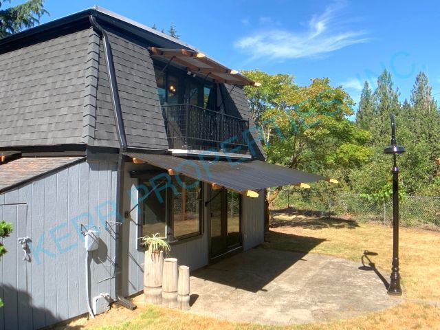 Building Photo - Deep Creek Manor! 3 Bd / 1.5 Bth - Central...