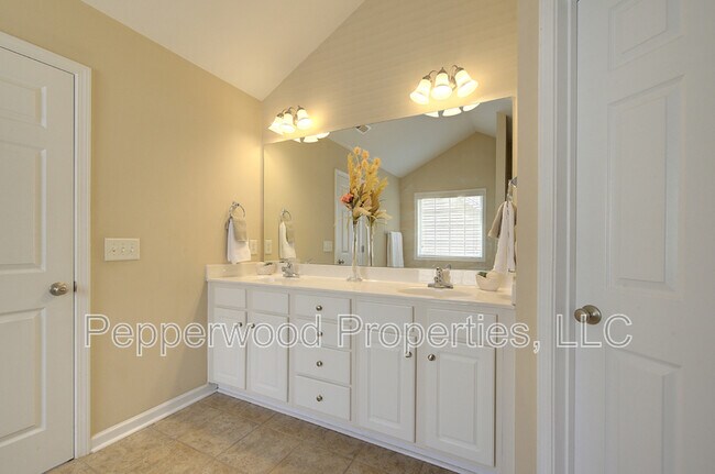 Building Photo - 316 Archway Ct