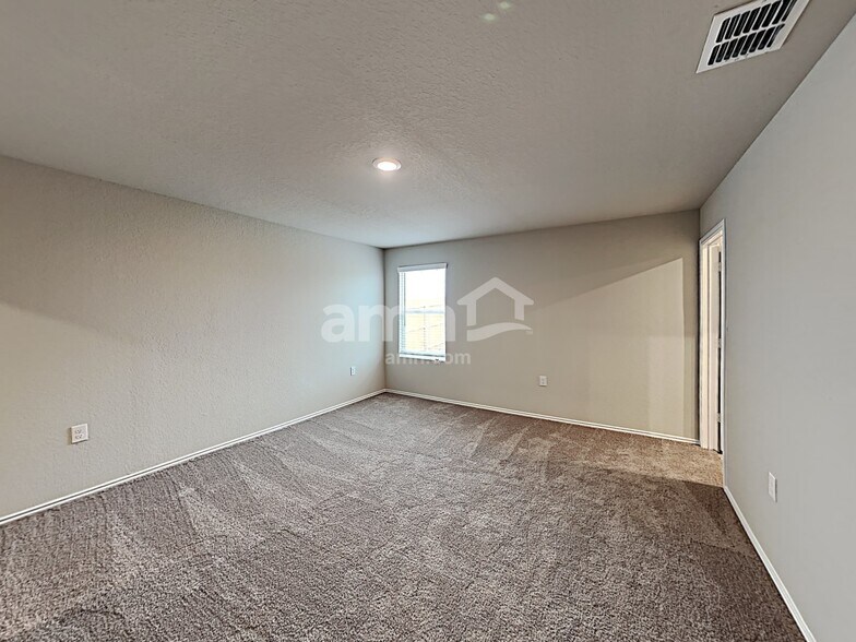 Building Photo - 4406 Meadowland Pl