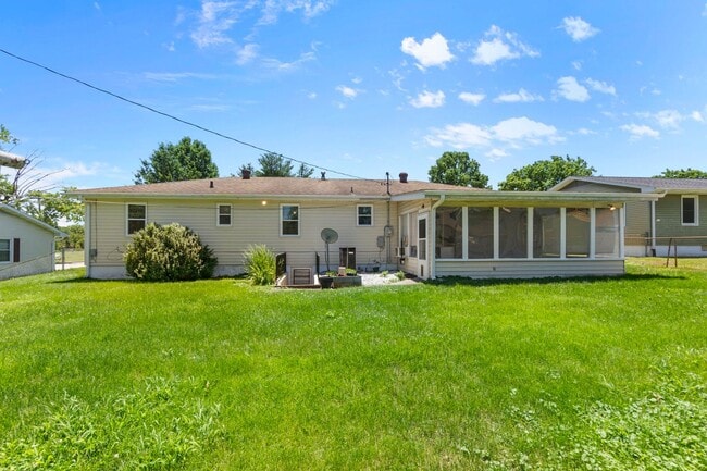 Building Photo - Charming House in Cape Girardeau