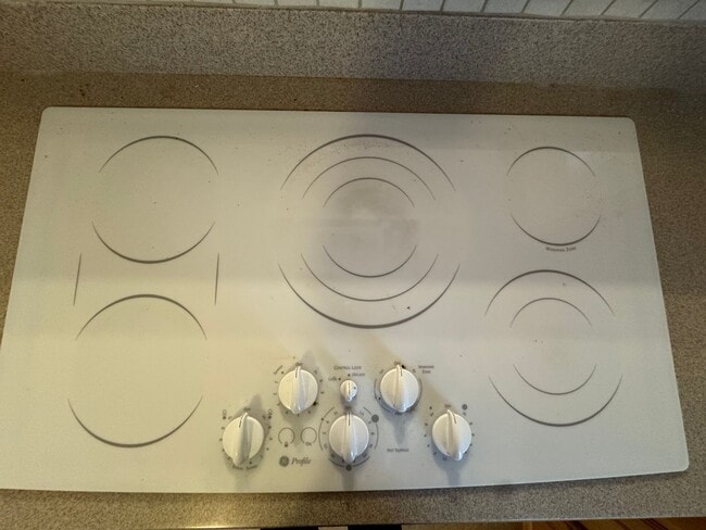 Building Photo - 22803 Trailwood Ln