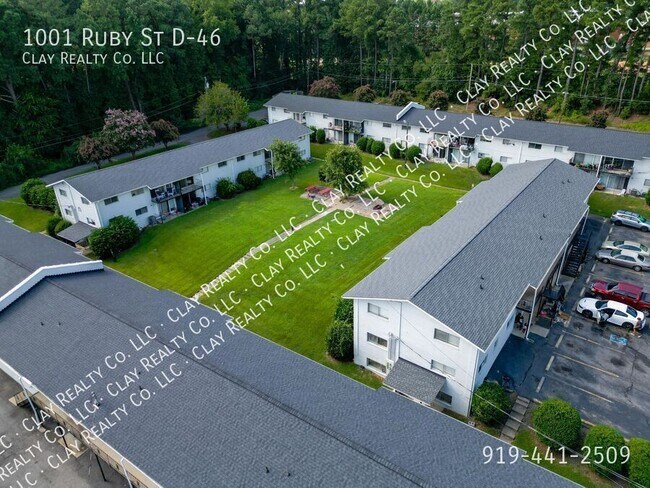 Building Photo - 1001 Ruby St