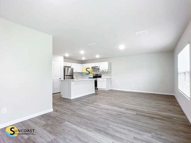 Building Photo - 19 Wood Amber Ln