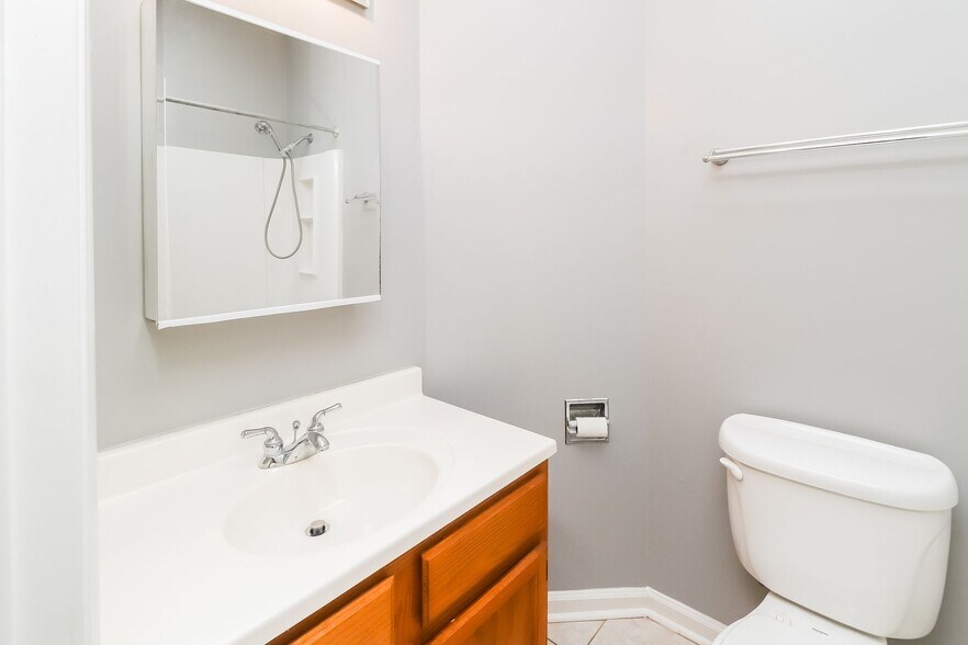 Building Photo - 3606 Briarthorne Dr