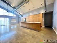 Building Photo - Maintenance Free Living ~ Close to KSU & Aggieville