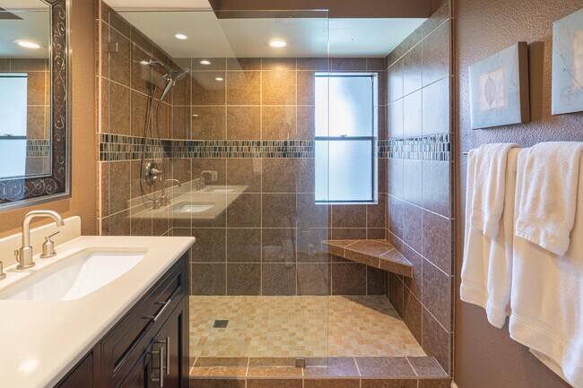 Building Photo - 46631 Arapahoe Cir