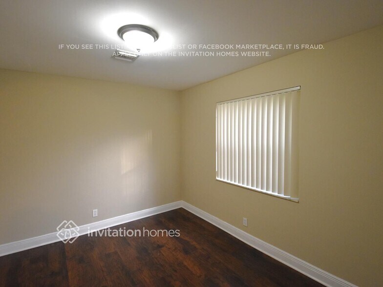 Building Photo - 210 NW 107th Ave