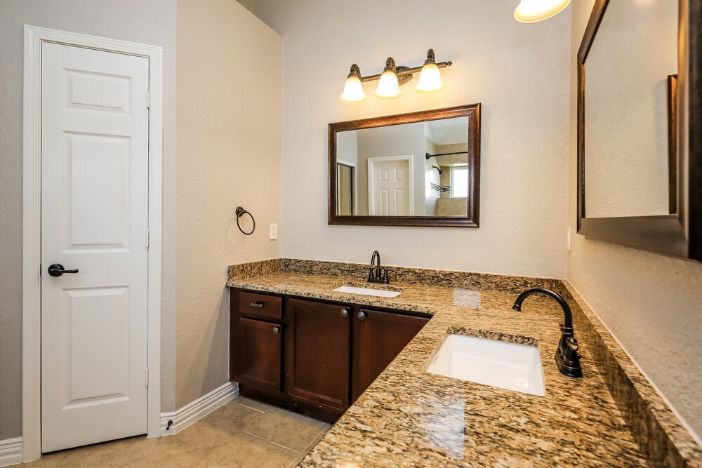 Building Photo - 8705 Elbe Trail