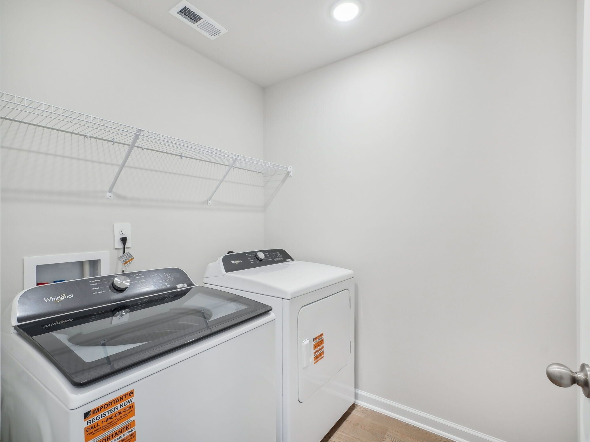 Building Photo - 702 Southland Dr