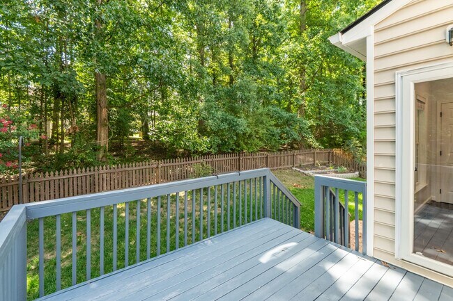 Building Photo - 8626 Carileph Ct