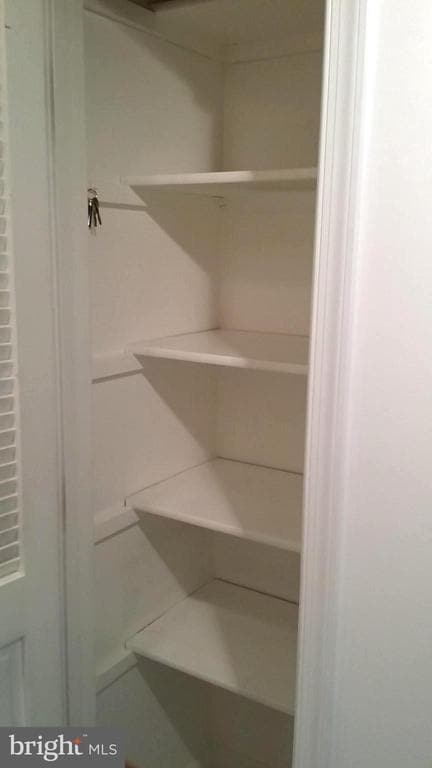 Building Photo - 4360 Ivymount Ct