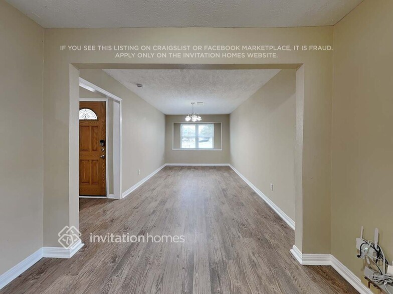 Building Photo - 801 Newport Blvd