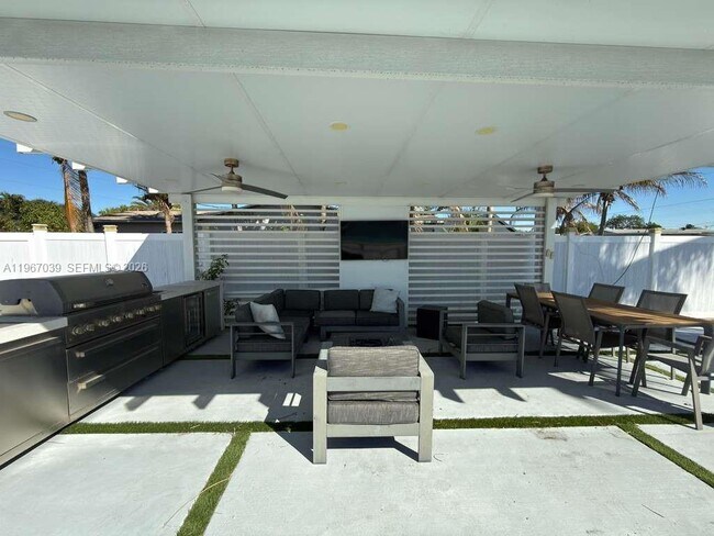 Building Photo - 4801 W Park Rd