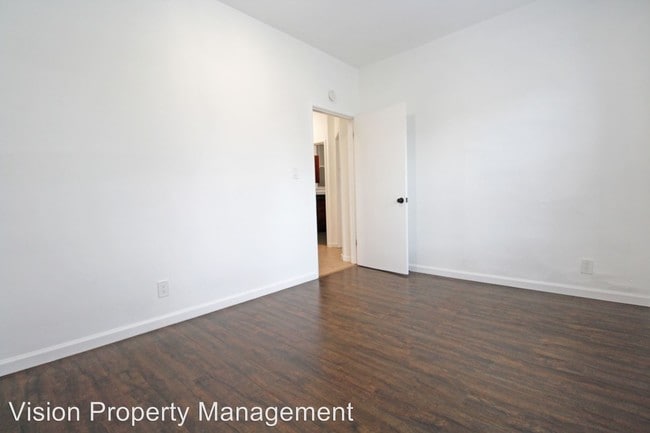 Building Photo - 3301 Telegraph Ave