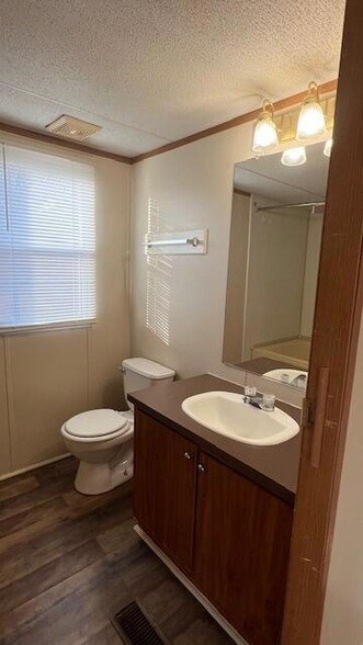 Building Photo - 819 Mt Zion Rd NW