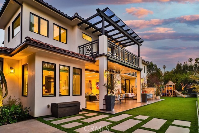 Building Photo - 5041 Palomar Dr