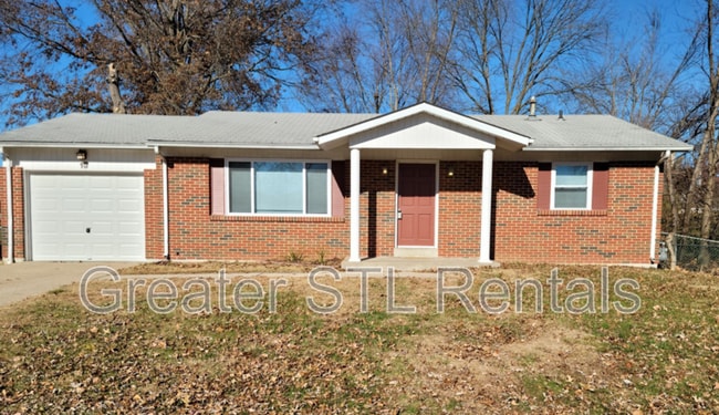 Primary Photo - 13 Griffin Dr