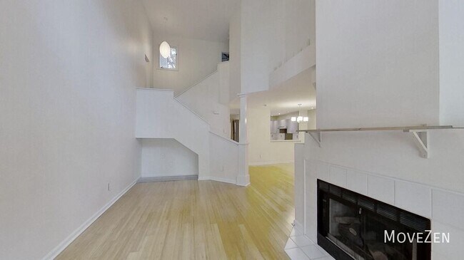 Building Photo - 3813 Carnegie Ln