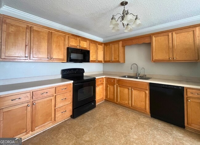 Building Photo - 104 Sugar Maple Way