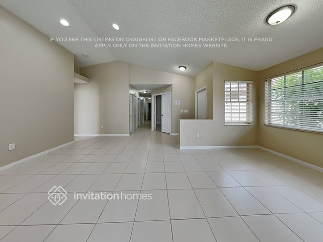 Building Photo - 7566 Kingsley Ct