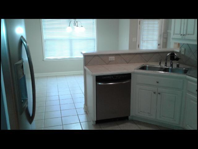 Building Photo - 31 Congressional Dr