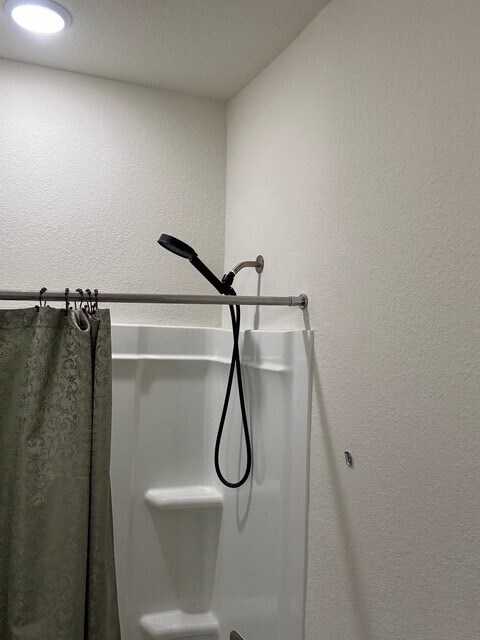 Building Photo - 3415 Avondale Vw Dr