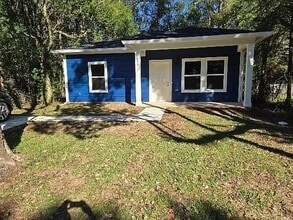 Building Photo - Azan