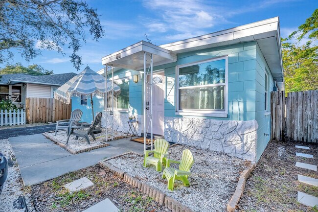 Building Photo - 5025 9th Ave S