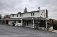 Building Photo - 216 Friemann Ln