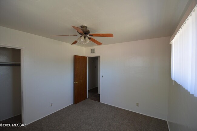 Building Photo - 1456 S Avenida Sirio