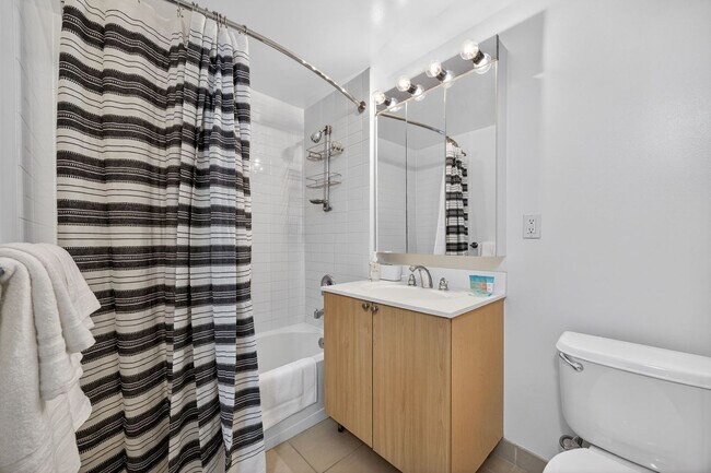 Building Photo - 4-75 48th Avenue-SI FL32-ID1369199P