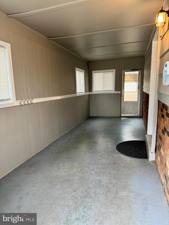 Building Photo - 8008 Noel St