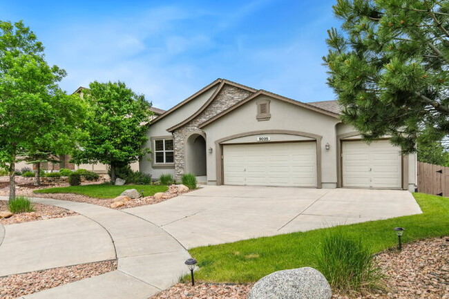 Building Photo - Stylish Cordera Ranch with Finished Basement, Gourmet Kitchen, and Ideal D20 Location