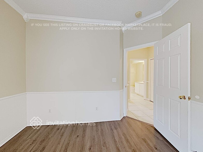 Building Photo - 208 Farrington Ln