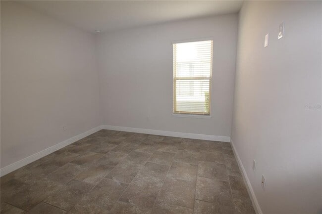 Building Photo - 10284 Atwater Bay Dr