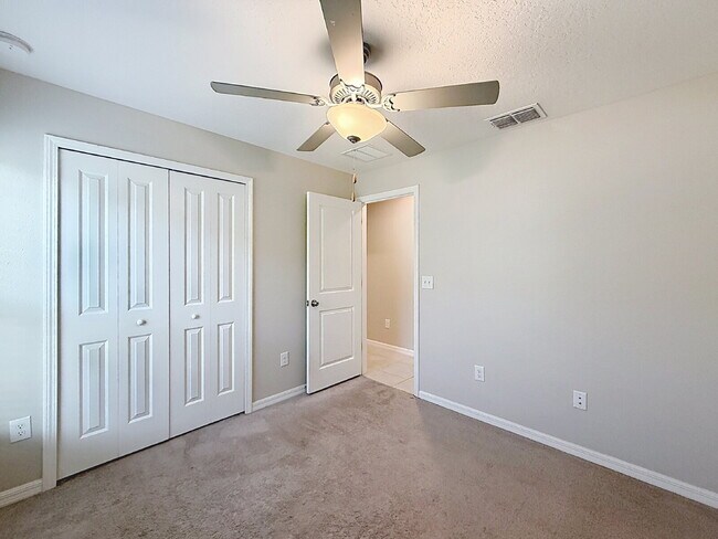 Building Photo - 31857 Sun Kettle Lp