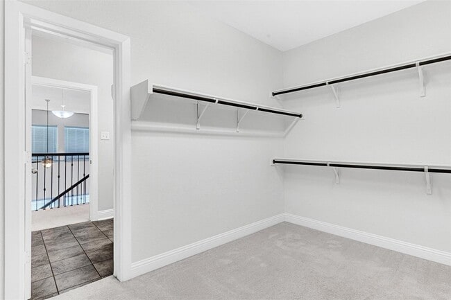 Building Photo - 3613 Gloucester Rd