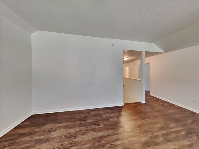 Building Photo - 7007 Durango Dr