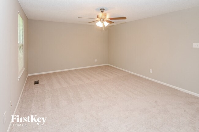 Building Photo - 10800 Balbriggan Ct