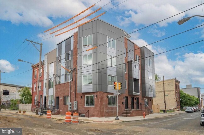 Building Photo - 1801 N 6th St