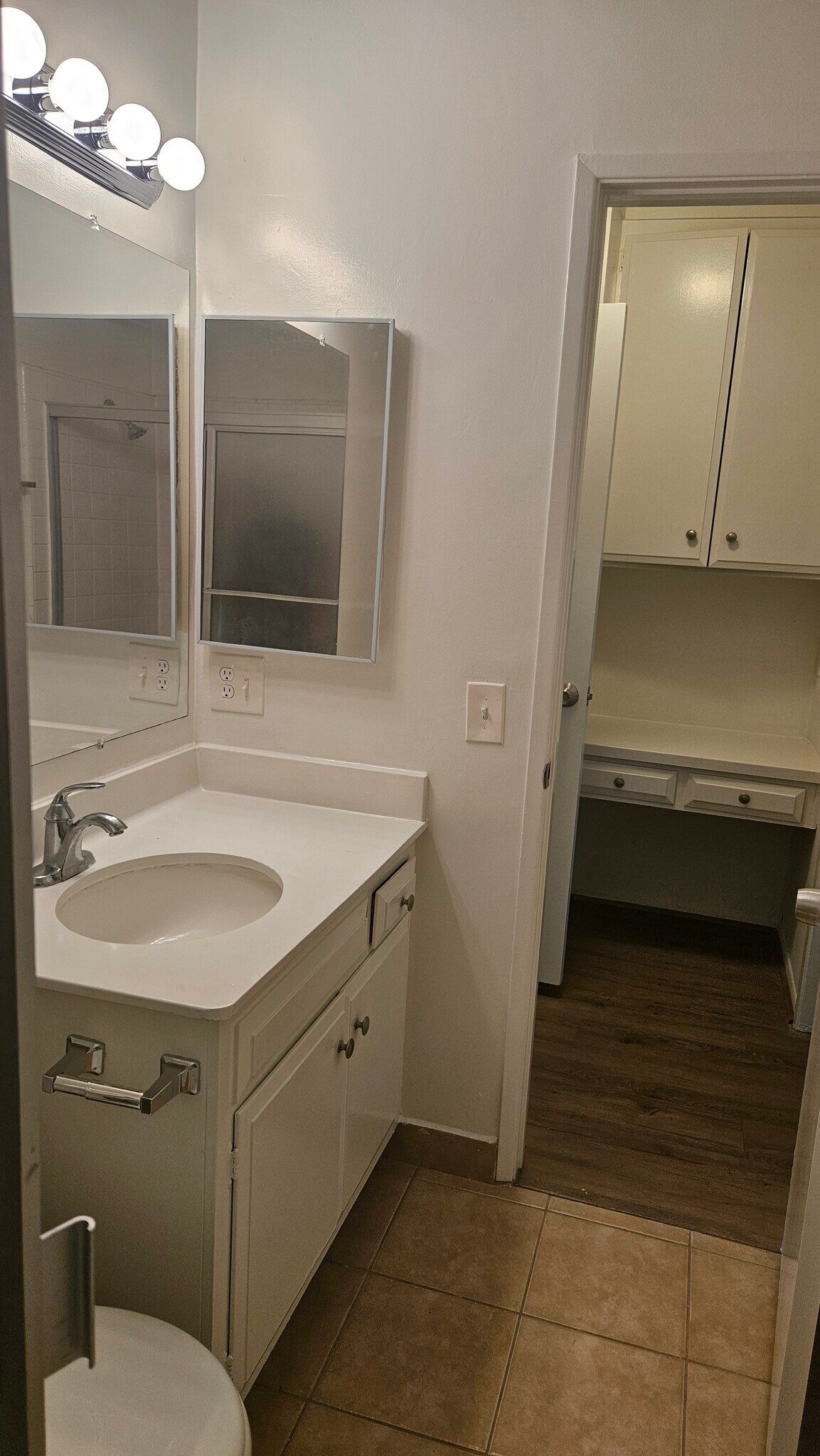 Building Photo - 3838 Keystone Ave