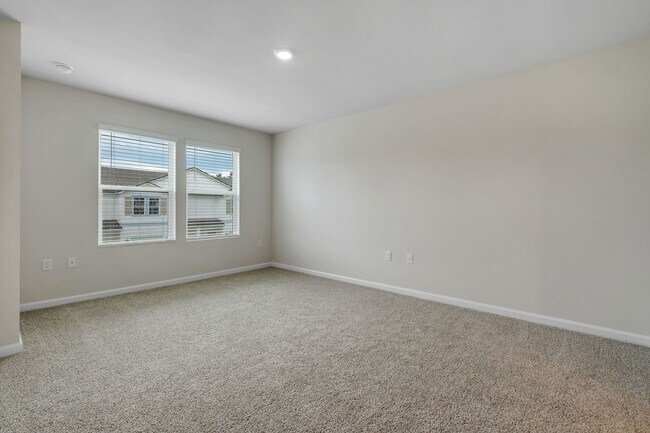 Building Photo - 173 Turpentine Dr