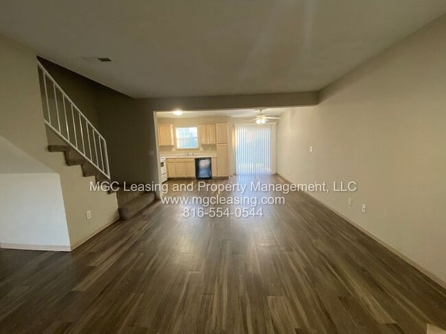 Building Photo - SOUTH GARDEN TOWNHOMES
